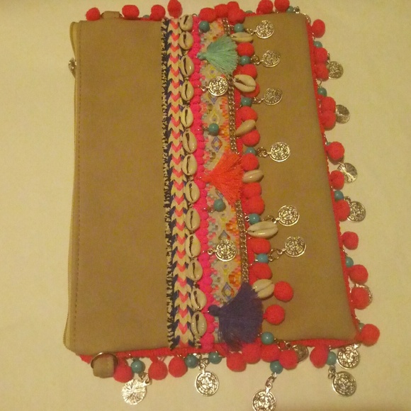 Purse - Picture 3 of 8